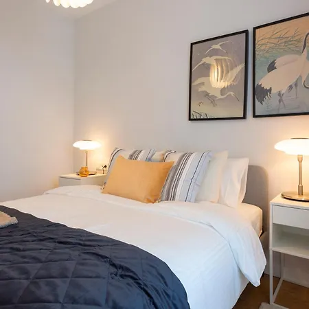Apartment Atico En Paseo De Reding By Rent Me *