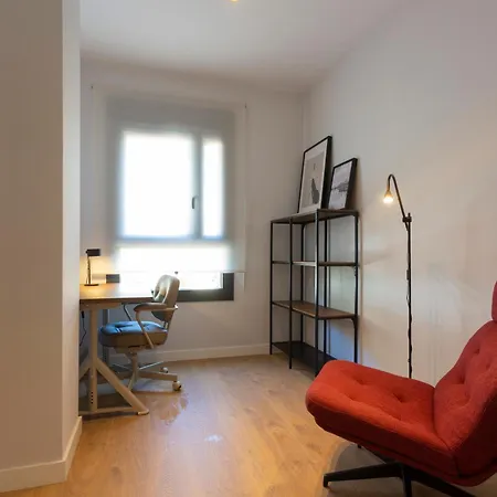 Atico En Paseo De Reding By Rent Me Apartment